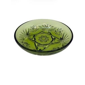 Vintage Anchor Hocking EAPC Star of David Green Glass Shallow Bowl Dish 5"
